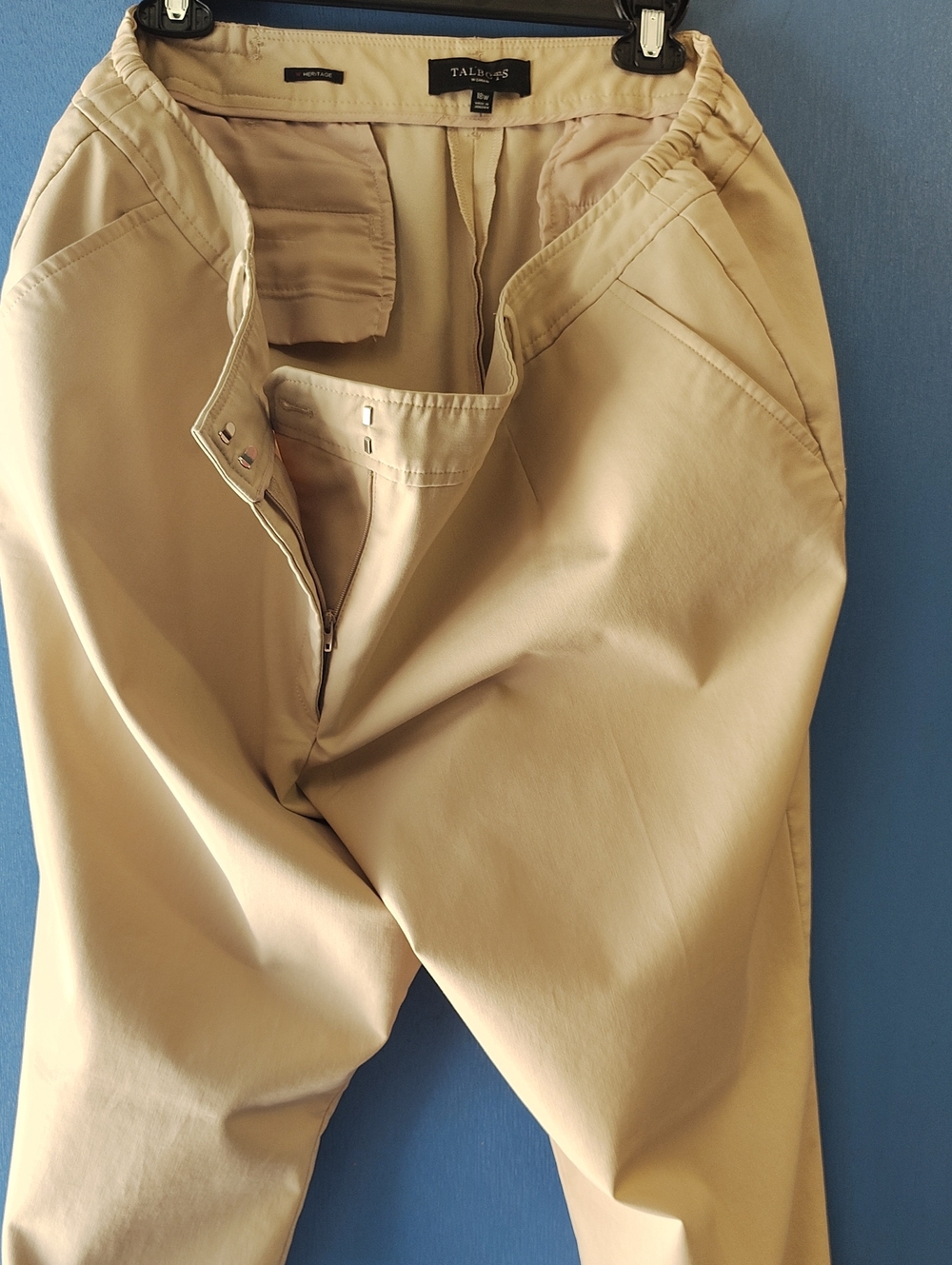 Talbots Men’s Khaki Chinos in Light Tan